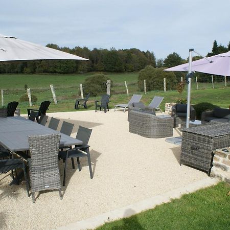 Chambres & Table D'Hotes De La Vieille Ferme Salon-la-Tour Zewnętrze zdjęcie