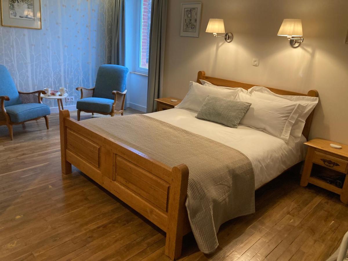 Chambres & Table D'Hotes De La Vieille Ferme Salon-la-Tour Zewnętrze zdjęcie
